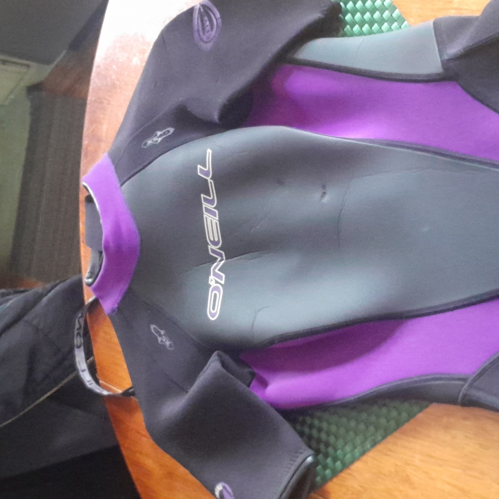 Ladies O'neill Wetsuit, Spring Suite Size Small. - image 2